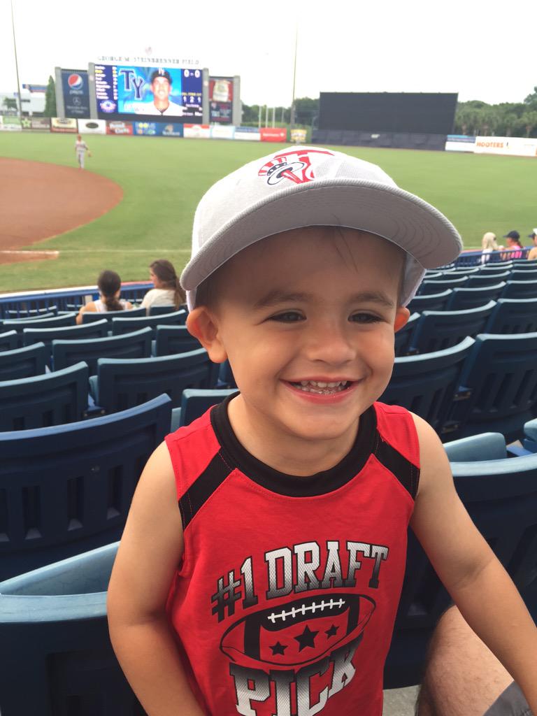 JLynMarie's tweet photo. @TampaYankees Section 106, row HH http://t.co/MeIP3IJBdF