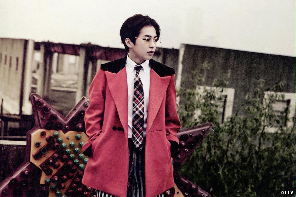 Exo Fanbase On Twitter Scan 150606 Xiumin Love Me Right Photobook Cr Olive Exo Lovemeright Http T Co Api9hubjxw