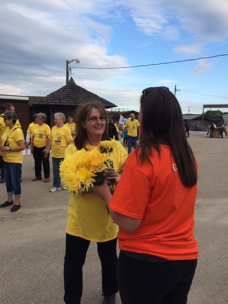 DauphinMB_Relay's tweet photo. Survivor Lap! http://t.co/e9NPRelSvY