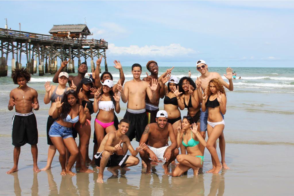 ZackTooLit's tweet image. Long live Dom. #RIPDOM #OneFive