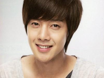 Happy birthday kim hyun joong 