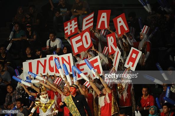 initwitdeww's tweet image. Liat foto ini jadi pingin banget bisa #ngistora semoga 3-5 th lagi bisa 🙏🙏🙏 #SFIndonesiaOpenTRANS7 #EaaForIndonesia