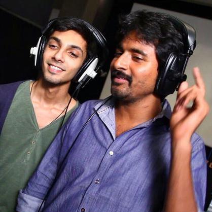 @Siva_Kartikeyan heard urs n @anirudhofficial vrsion of #EdhukkuMachan frm #MaplaSingam sang vry well.both rock 2gthr