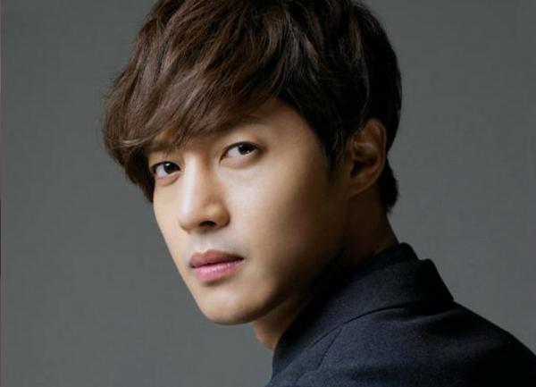 Happy 30th Birthday Kim Hyun Joong oppa   I hope that you can still celebrate your bday even you\re in the army. 