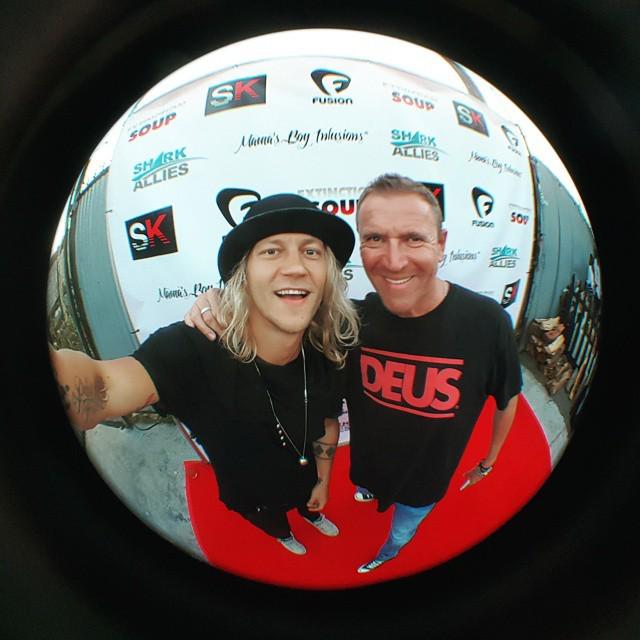 I love sharks and it kills me to hear that 100million sharks are finned every year for sha… ift.tt/1KKW38f