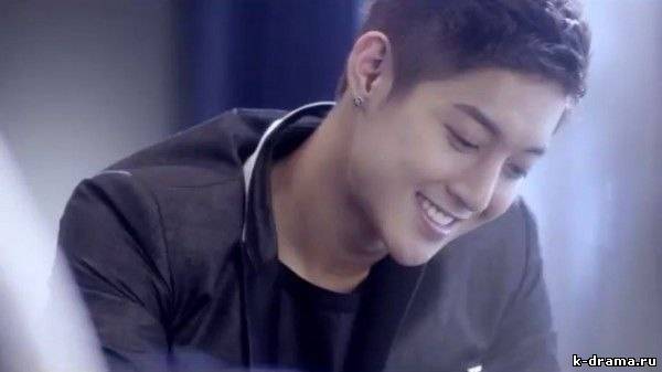 Happy Birthday Kim Hyun Joong!!! I love you and always support you)) 