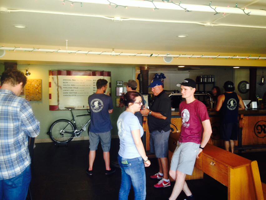 SacBrewBus's tweet image. Ol' Republic was a joy today! #craftbeer