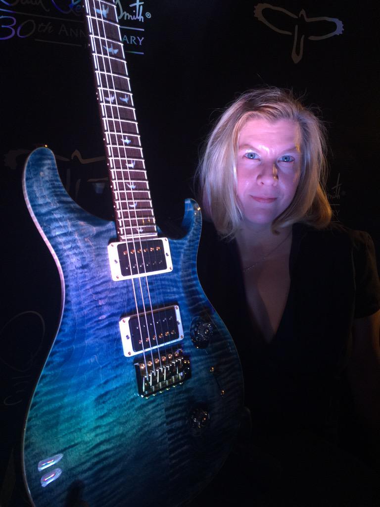 seaninconcert's tweet photo. Melosaurus Rex from @chucklevins rocking the @prsguitars for the #PRS30th #prsband #music http://t.co/Gh2s2OBrLQ