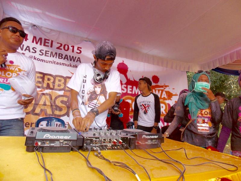 RT"<a href="/BilyNiagarawan/">BilyNiagarawan</a>: "