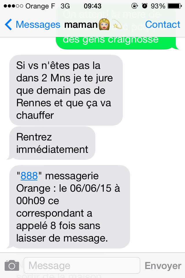 foksatape's tweet photo. Ma mère hier quand j'étais en retard de 10 min http://t.co/OKQ1QoD1yK