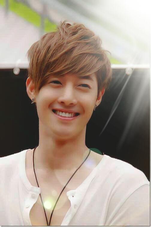  Happy Birthday
Kim Hyun Joong   
