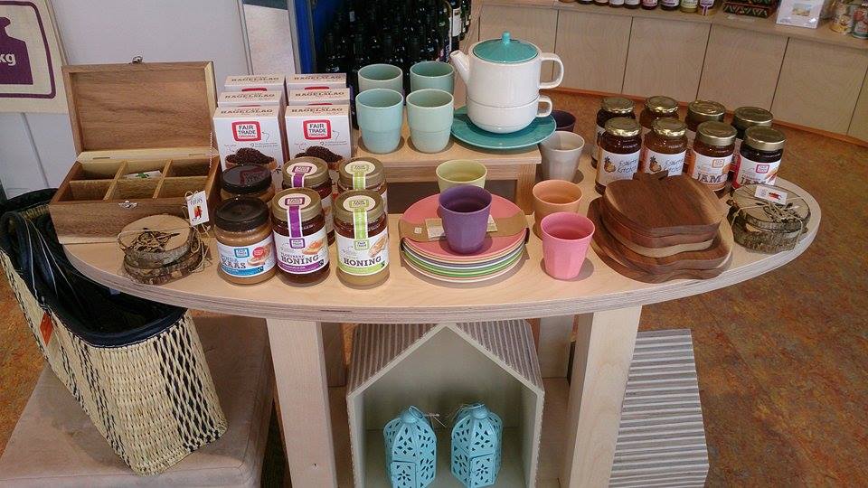 WWinkel_cborg's tweet photo. Weer zo'n fantastische dag. We geven je een paar goede redenen om even bij ons langs te komen @WWinkel_cborg http://t.co/6pcxDdzW0s