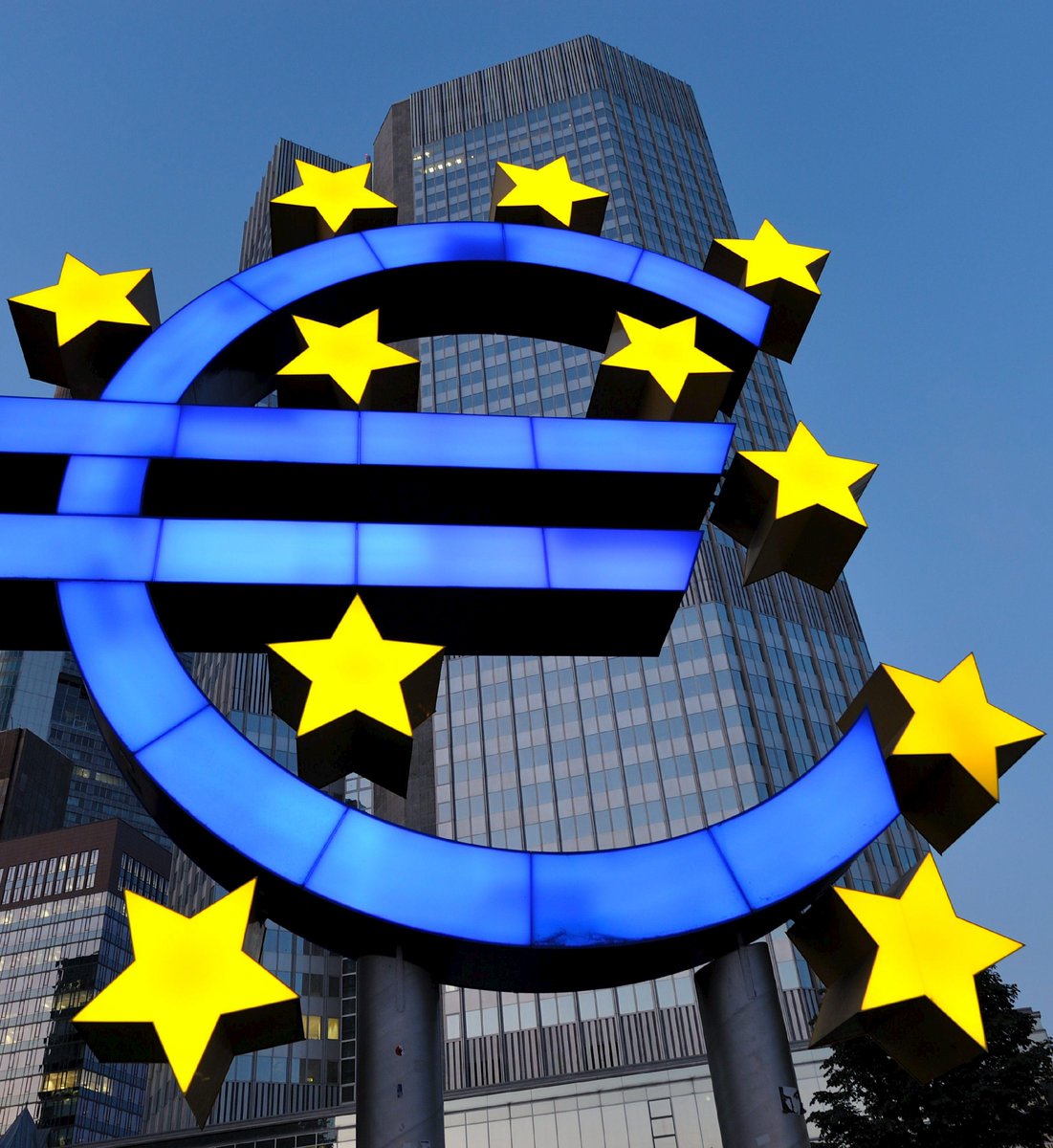 Portafolioco's tweet photo. La Unión Europea pide a Colombia cumplir el 100% del acuerdo comercial http://t.co/KsGCZSagIJ http://t.co/FEro2zzxS6
