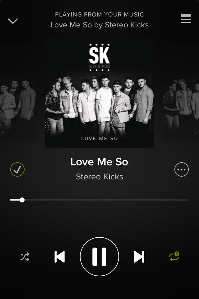 nicolefrancey's tweet photo. remember to put this on repeat before you sleep๐
#LoveMeSoToNumberOne
@StereoKicks @ChrisOfficial_ http://t.co/CGDRRWQ0QJ