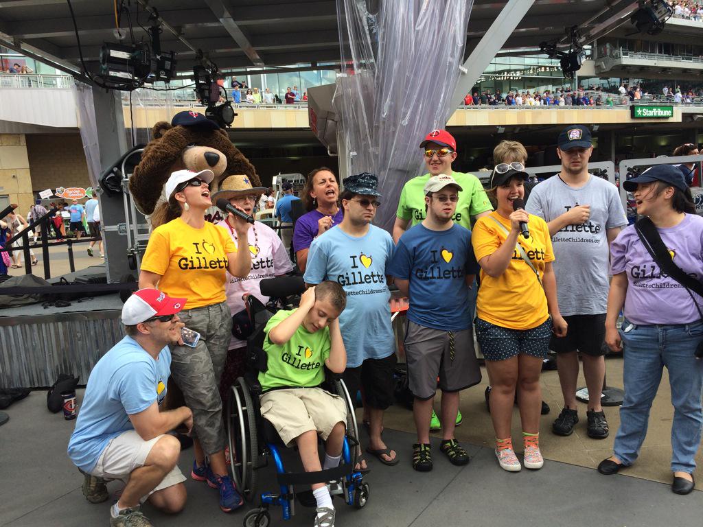 GilletteChildrn's tweet photo. Thanks @WayzataCC Parables choir for leading Take Me Out To The Ballgame at today's @twins game! #curepity http://t.co/NWJ4vfdMpr