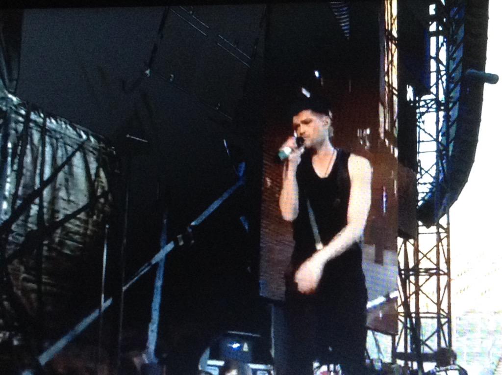 the_scriptPT's tweet photo. SUPERHEROES @TheScript_Danny @thescript #TheScriptFamily #TtheScriptCrokePark #TheScriptNSWSTour http://t.co/8Lo2TlGdO0