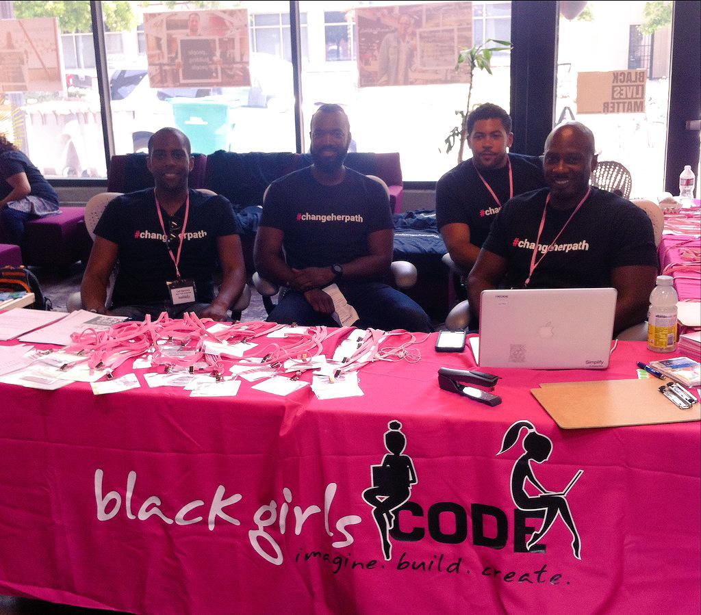 gkimbwala's tweet image. Lovely group of black men volunteering at today&apos;s #BGCprojectHumanity #changeherpath