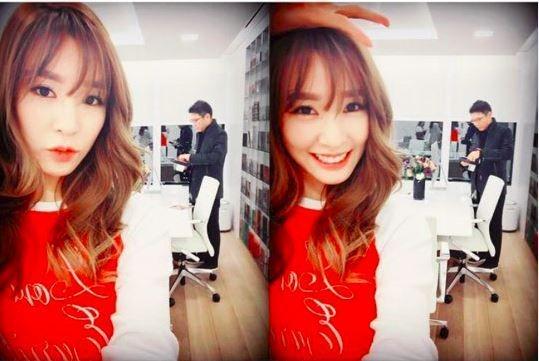 \" \Happy Birthday, SM\ Girls\ Generation\s Tiffany Congratulates Lee Soo Man On His Birthday 