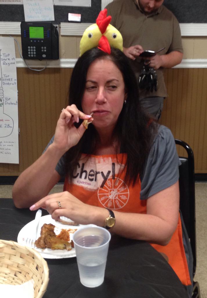 Thanks Pat, Dennis &amp; Cheryl for being our judges at our Chicken Wing Challenge.@c_berms@dbccschultz <a href="/thatkdesign1211/">Monique</a>