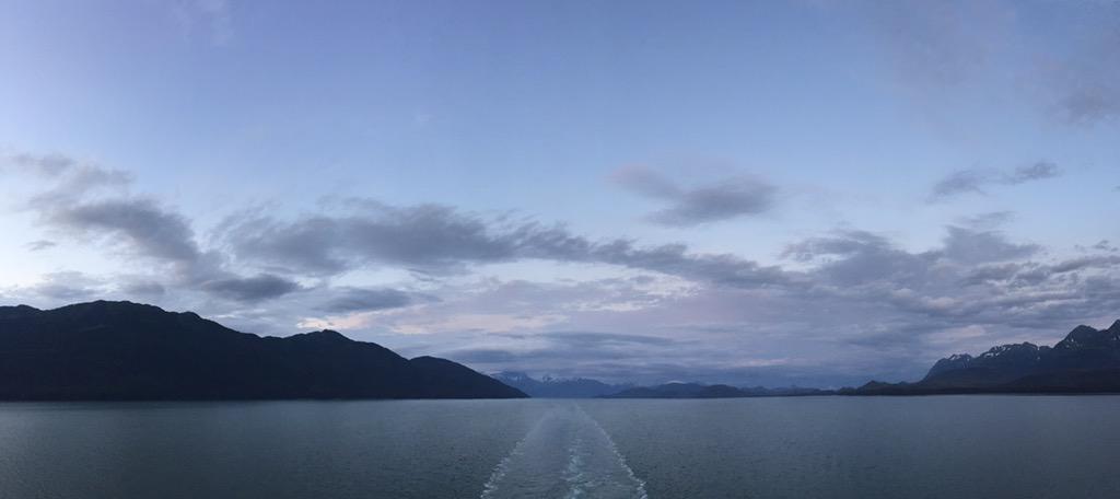 Gareth_Taylor's tweet photo. #alaska http://t.co/FtJz5PnV2l