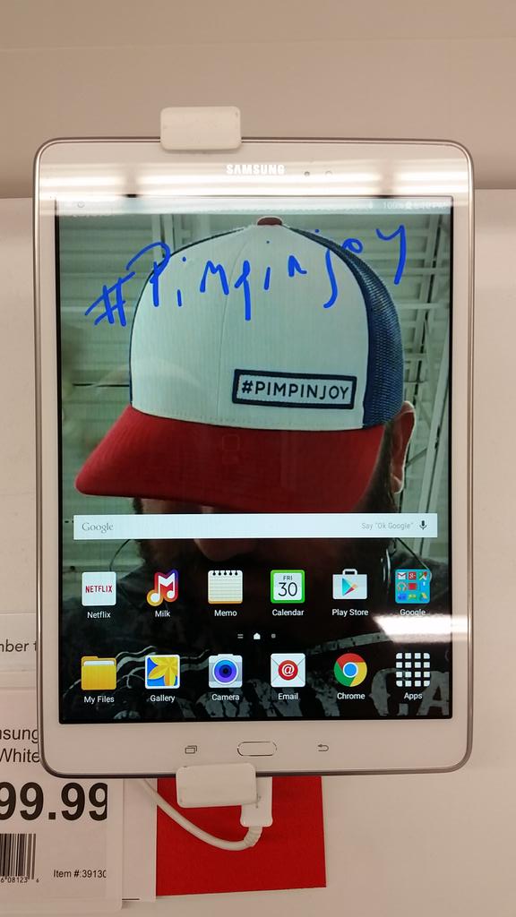 philly0116's tweet photo. Changed store tablet screensavers! #pimpinjoy @JaimeTennille  @mrBobbyBones @RadioAmy @RadioLunchbox @ProducerEddie http://t.co/I1e9BqDo24