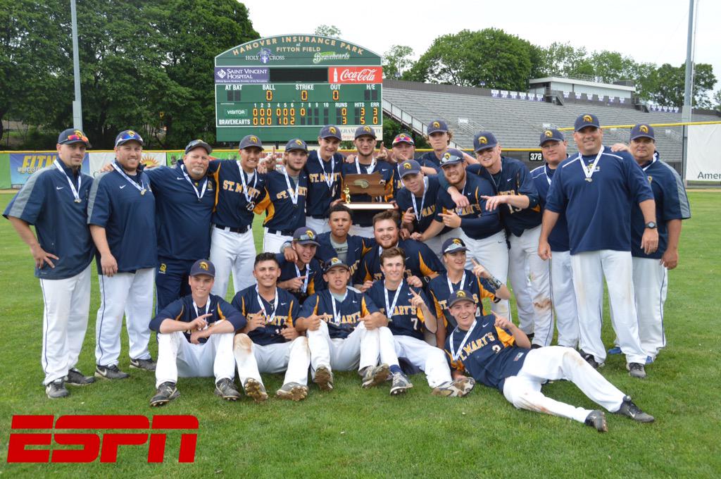 BHallWrites's tweet image. PHOTOS: Your MIAA Division 3 State Champions