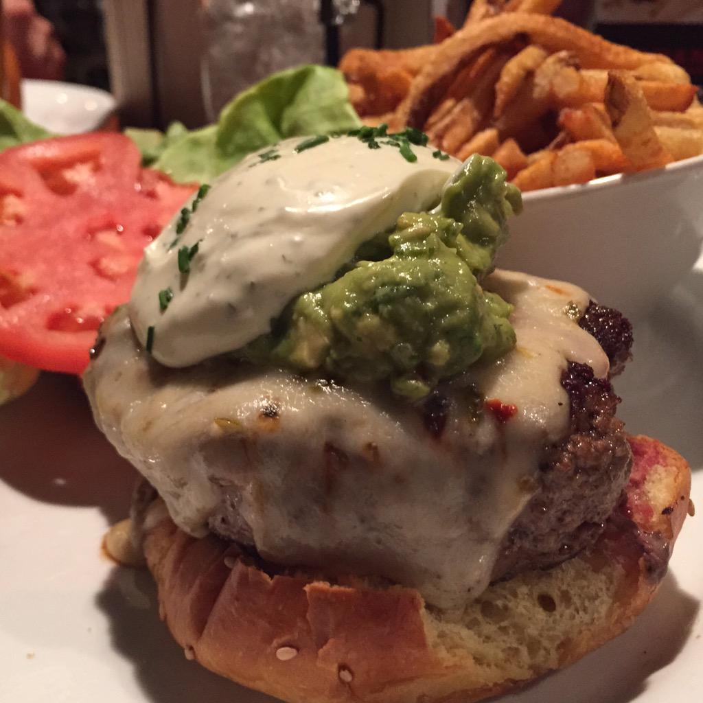 w42st's tweet photo. #burger #avacado #fries @5napkinburger #eatingoutside #hellskitchen #w42st #W42STSentMe http://t.co/9NuWP79h3x
