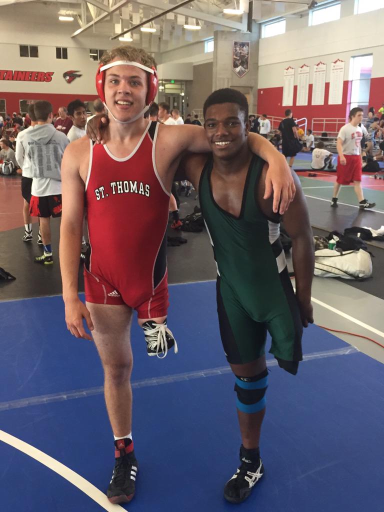 meadwrestling's tweet photo. This is what makes wrestling great, it's for everybody.  Hard to tell who won or lost. @wscuwrestling @USAWrestling http://t.co/w9Q4LSm3yF