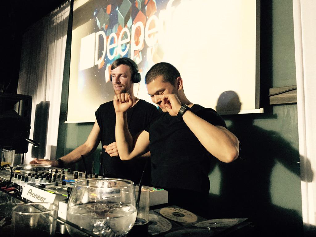 Deeperfect's tweet photo. @CarloRuetz & @wigbert_live b2b at @Deeperfect #OffWeek15 #sonar #barcelona #fieston #rightnow http://t.co/k7II5N9RfP