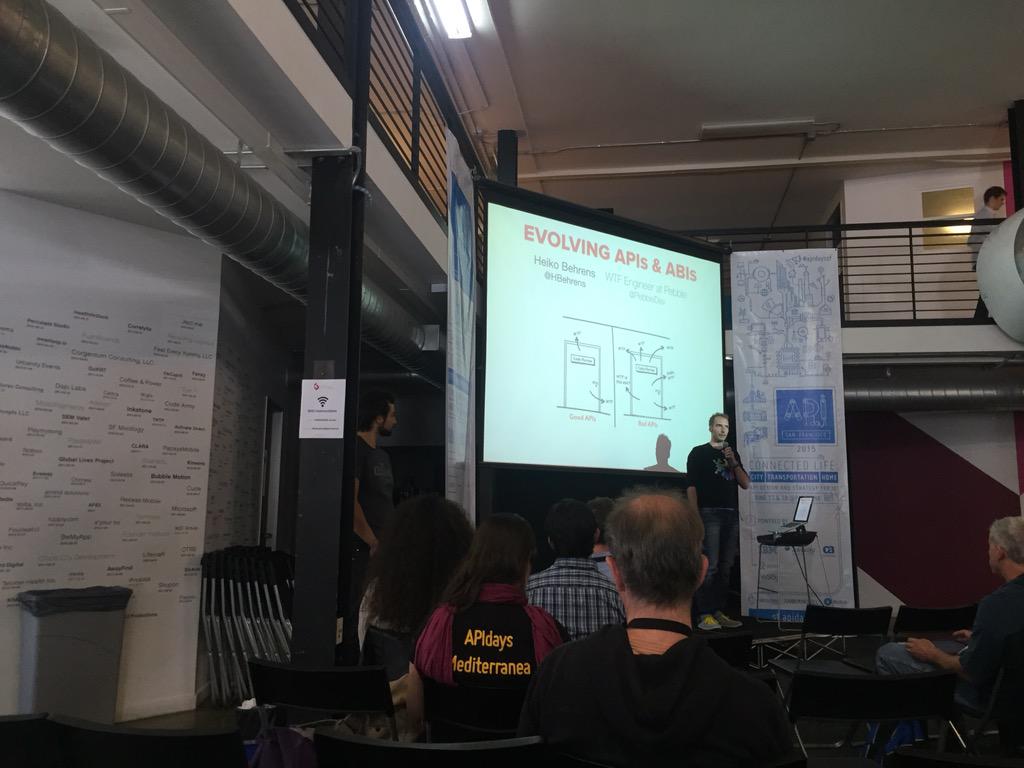Ba_B's tweet image. .@PebbleDev talk at #APIdaysSF