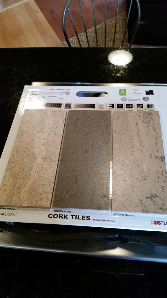 CypressDesignCo's tweet photo. Loving our new samples @USFloors #corkforthekitchen #kitchenshappen #rikitchen #ribathroom #ridesign http://t.co/BnmtJIjiMN