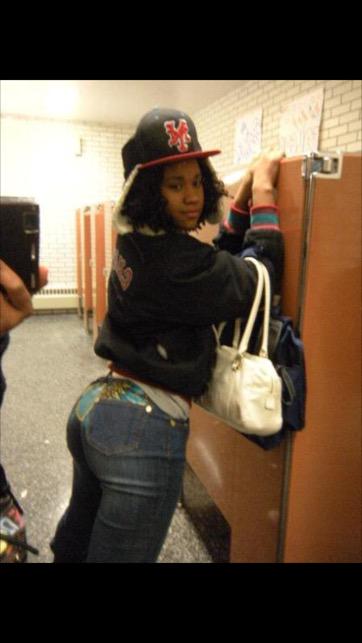 Tbt no shots no squats I get it from my mama http://t.co/EExtvoVPO2<a href="/tag/memories"class="tags"><span>#memories</span></a>