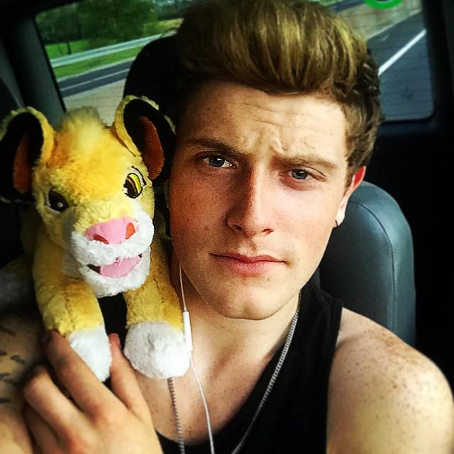 ViJo28's tweet photo. @DeanoG1234 ~ This legit made my night but you's not forgiven my Dean heartbreaker! πππππ #Damara #CheekyDean #Diveke http://t.co/xIW6V5WGAC