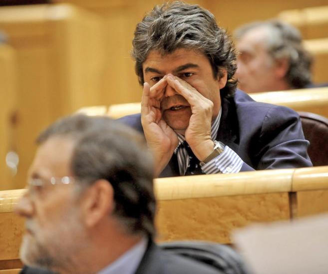 Moragas, el genovés que sopla a Rajoy: 120 mil € Jefe Gabinete  + 25 mil € diputado ausente + salario en especie. Olé