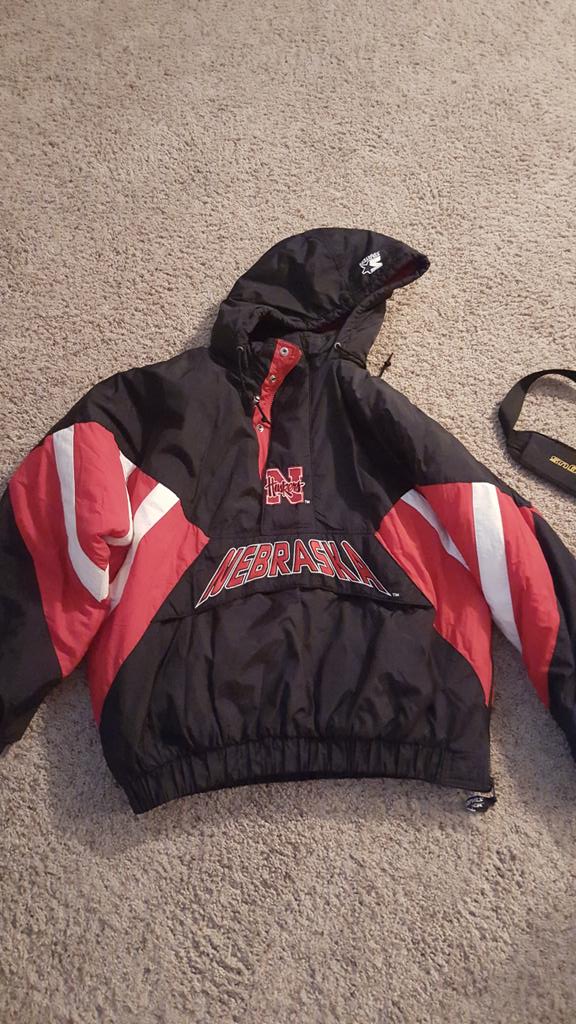 scottharms20's tweet photo. Check out my latest purchase. That's about as cool as it gets. #huskers #startercoats #fuqyeah http://t.co/48ljz3JP6g