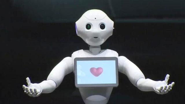 로봇이 감정을 나타내고 사람의 기분까지 알아채면 어떨까요? 그런 로봇이 약 180만 원으로 올해 일본에서 먼저 판매를 시작하고 내년쯤 해외에까지 확대할 예정이라고 합니다.news.sbs.co.kr/news/endPage.d…