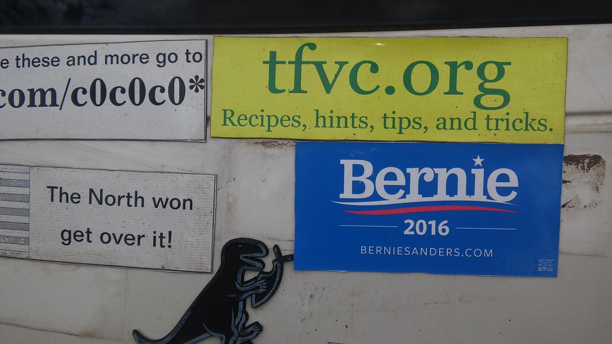 thefatveganchef's tweet photo. I support @BernieSanders! #Bernie2016 #BernieSanders #gotmyswagon #oklahomansforbernie (Yes I need to wash my car...) http://t.co/THnWYjc2wW
