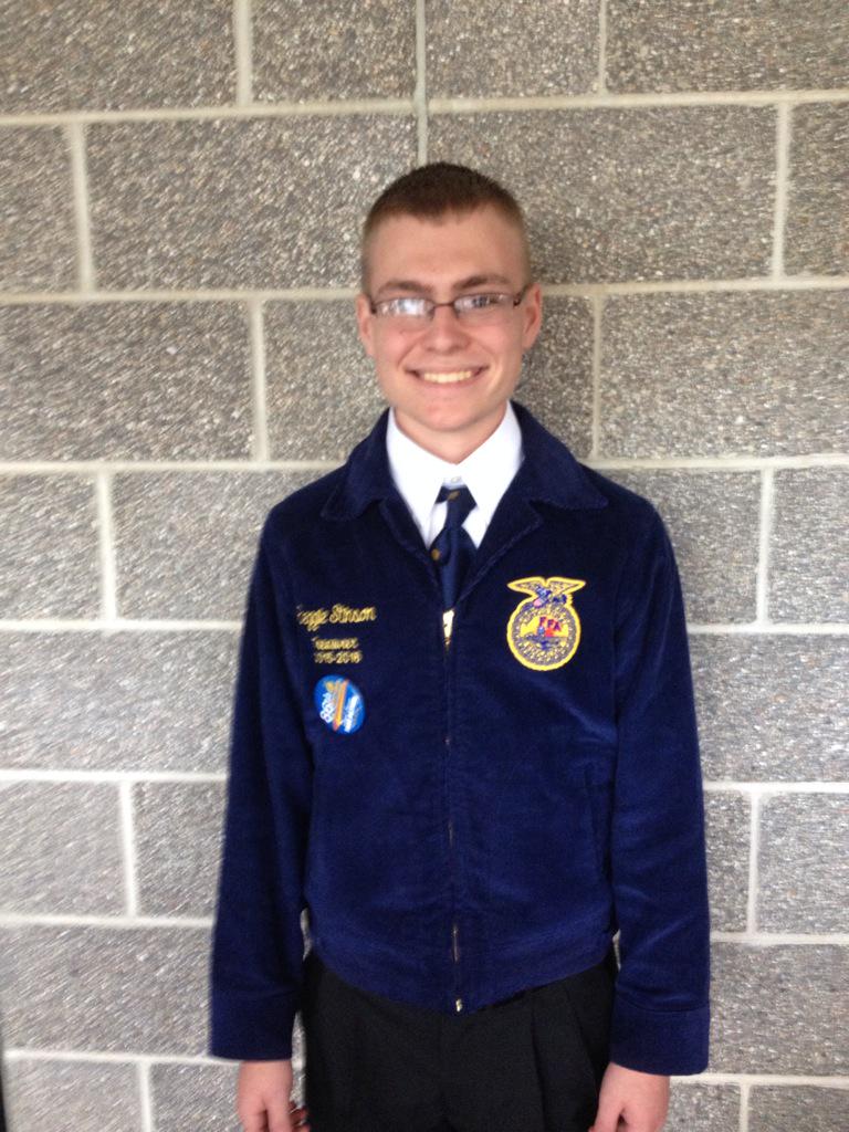 mishicotag's tweet photo. Congrats to Reggie on his @nationalffa WLC scholarship and #Mink Proficiency for his SAE.  #WIFFA15 #TargetSuccess http://t.co/iyDtL0fvx2