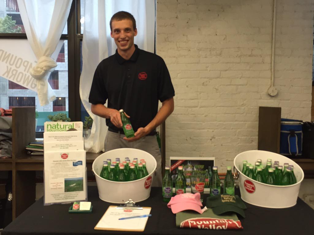 bodylocal's tweet image. Our vendors!!! #emblemhealth #tyku #mountainvalleyspringwater #kitchenlovenyc