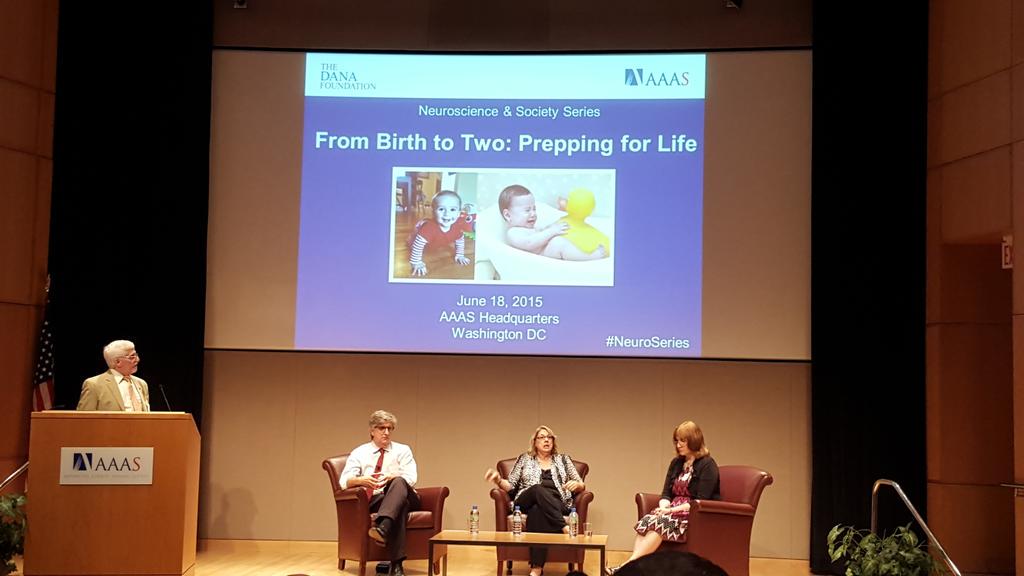 I love the AAAS / Dana Foundation neuroscience talks @AAAS! #neuroseries