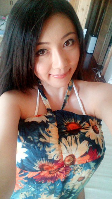 今日は秋野千尋ちゃんと共演作品撮るよんヾ(@゜▽゜@)ノ http://t.co/v9dQbGYcgt