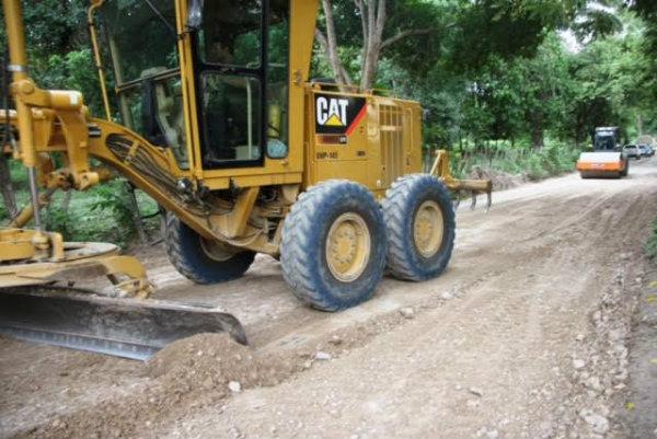 ATLinnovacion's tweet photo. La pavimentación de la vía Caracolicito - Chimila es una realidad http://t.co/0fb4I0jmTz @luismonsalvo @El_Copey http://t.co/UPxGwzQb6n