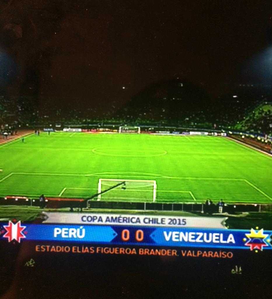 VerdaderaTruth's tweet photo. #CopaAmericaChile2015 #PeruVsVenezuela @CA2015 http://t.co/HPQxTH7qpM