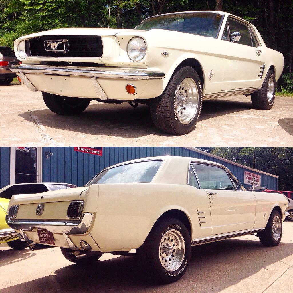 CarsInThePark14's tweet photo. She's a lady
#ford #mustang #fordmustang #fomoco #stang #1965 #coupe #289 #ghoststripes http://t.co/snETucq76d