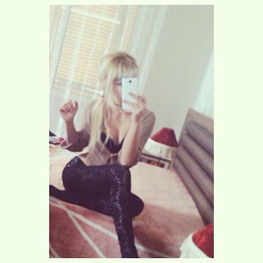 AsumanBas123's tweet photo. #sahibe #Asuman #fotoğraflarını #güncelliyor #online #olan #köle yazsın #slave #mistress #bdsm #femdom #fetish http://t.co/vWQyGEJSqn