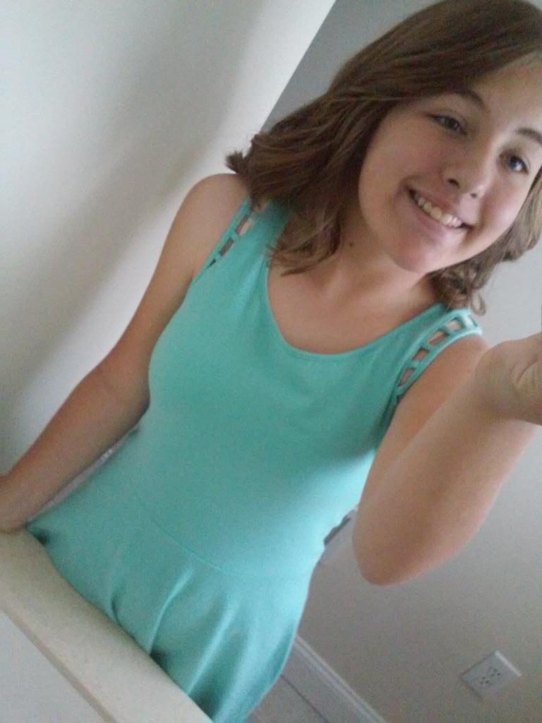 sdkbridget's tweet image. #SELFIEFORSDK @Settledownkids 💟