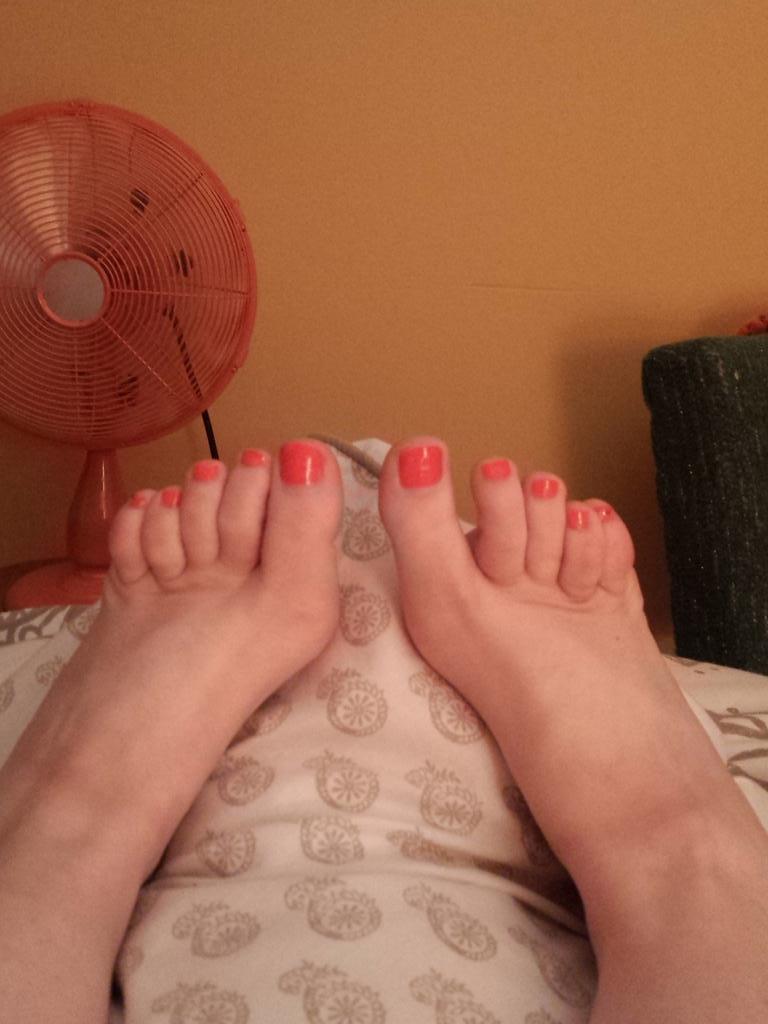Oops forgot to take a pic of my mani and pedi...here is my pedi...even matches my orange fan! #alwayscoordinated