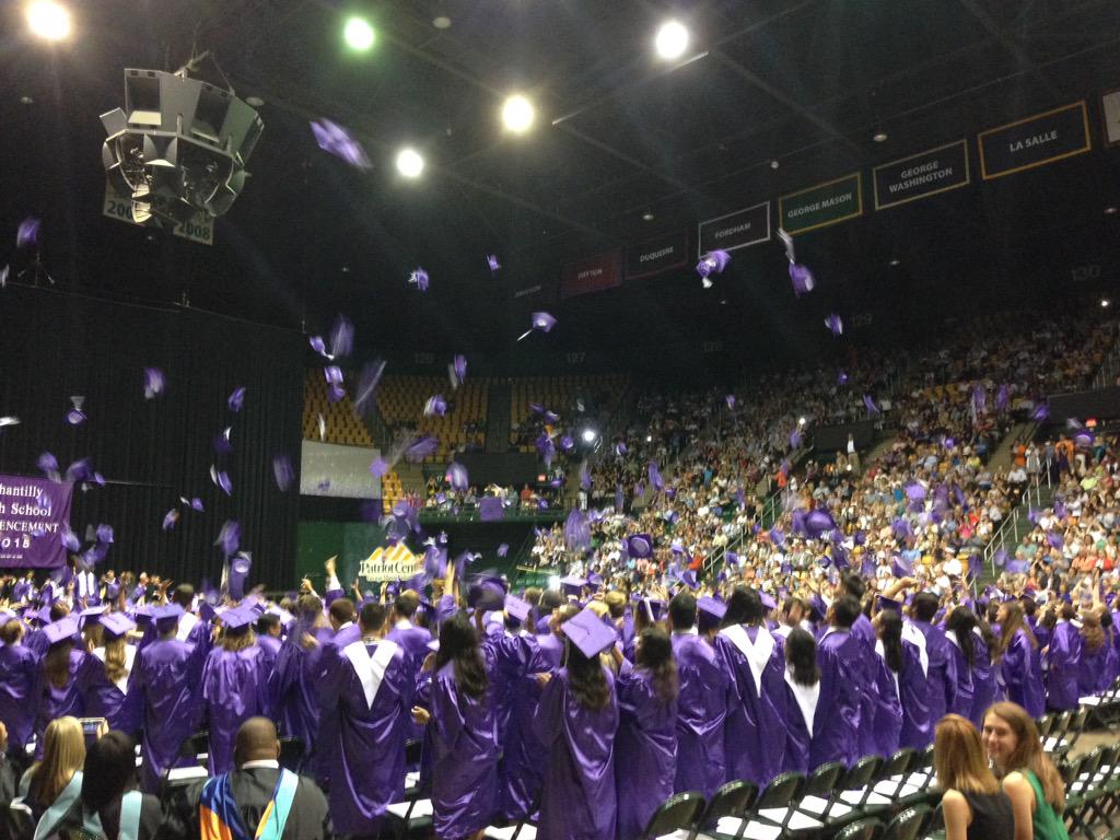 yrianbi's tweet photo. We made it yall. #CHSclassof2015 http://t.co/aitHEpiXKG