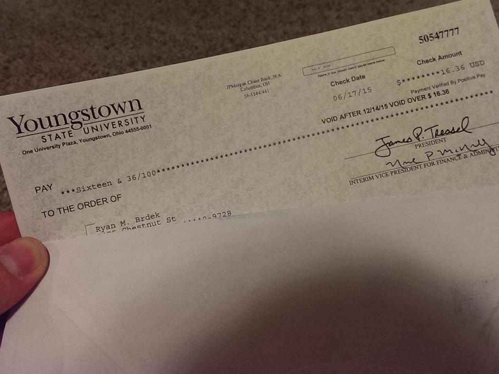 Rbrdekk's tweet image. Getting paid to go to YSU👍 #onemoreclass