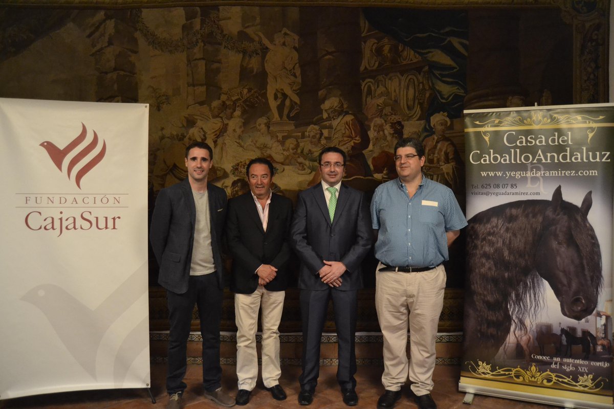 hipicapress's tweet photo. El historiador Ruiz Gálvez profundiza sobre el origen de las #yeguadascordobesas. http://t.co/OOyVg5jn8t http://t.co/0MY5MZTFbc